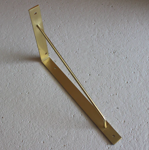 Shelf bracket